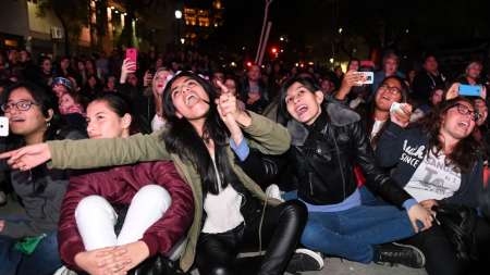 Las fanáticas se juntaron afuera Gran Rex el homenaje a Romina Yan