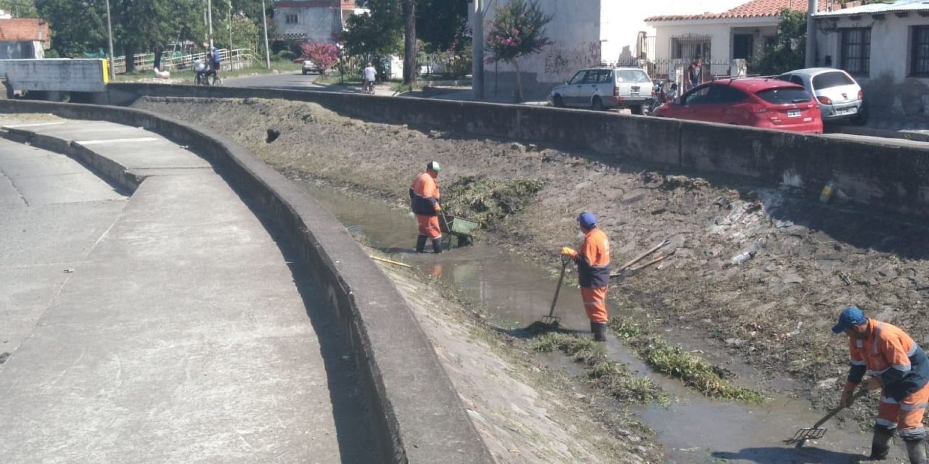 Intenso trabajo de limpieza en la ciudad Municipales Ahora Salta, Noticias en Salta, Argentina Intenso trabajo de limpieza en la ciudad Municipales Ahora Salta, Noticias en Salta, Argentina