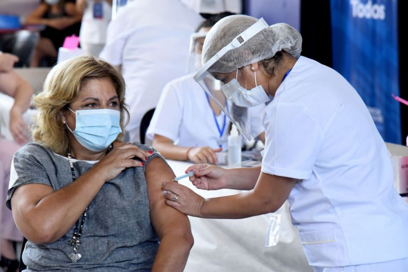 Más de 5 mil personas se vacunaron contra el COVID este fin de semana en Salta