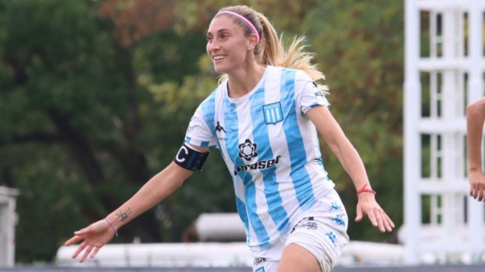 Rocío Bueno se convirtió en la primera futbolista argentina en ser transferida al exterior