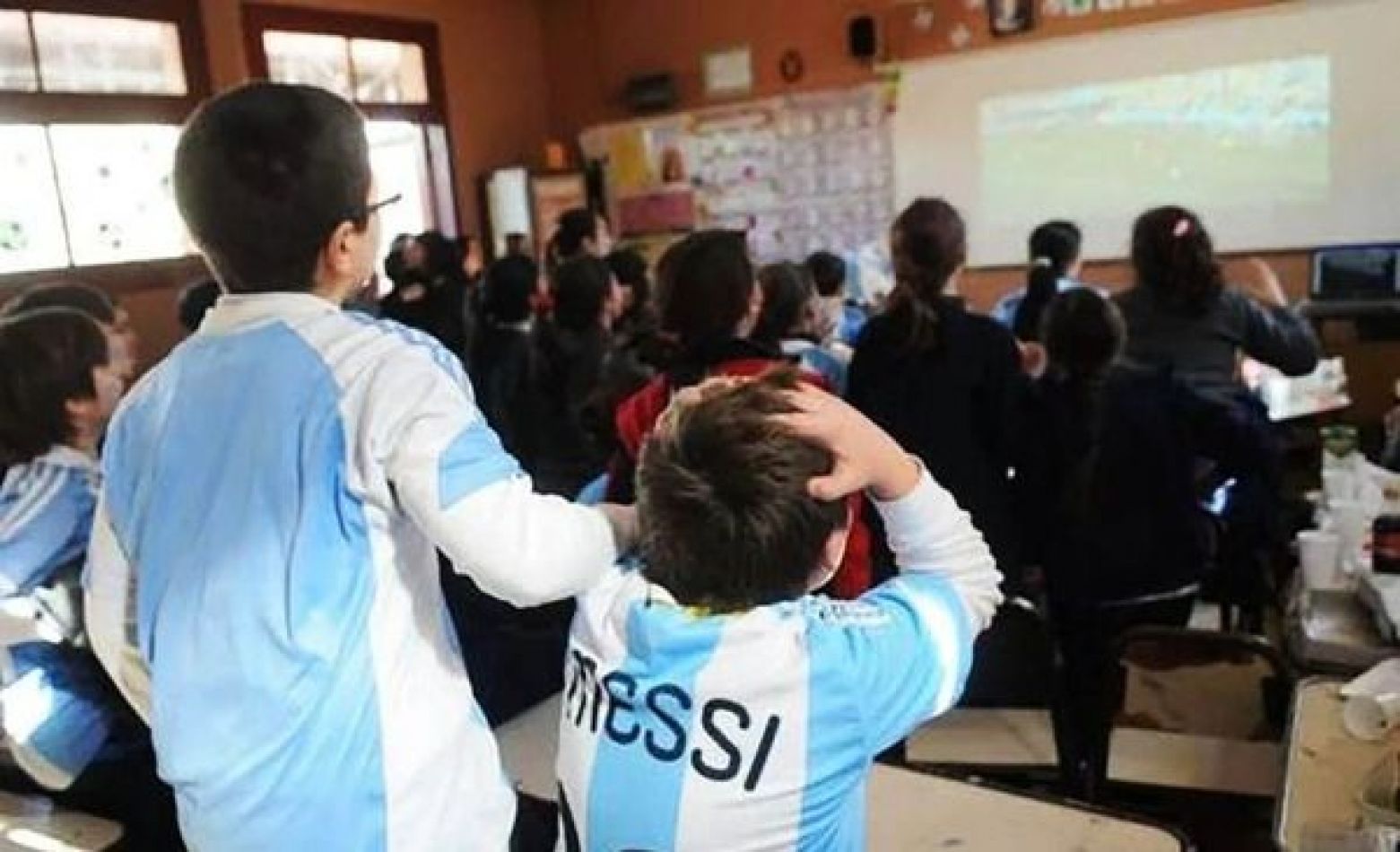 Se podrán ver los partidos del Mundial en las escuelas salteñas