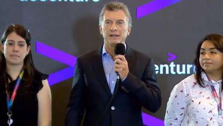 Macri confirmó que irá por la reelección y dijo que los mercados "dudaron"