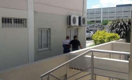 El productor alemán acusado de envenenar a dos trabajadores va a juicio