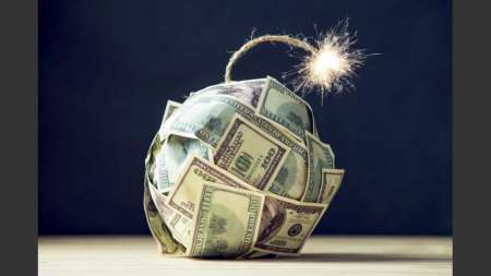 El dólar retrocede tras una semana volátil