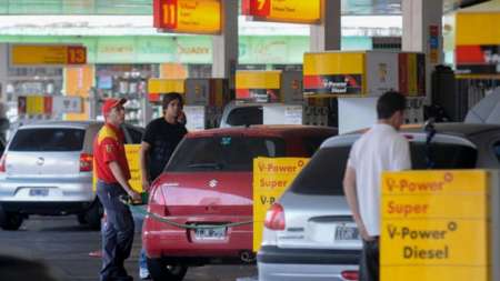 Shell también aumenta sus combustibles