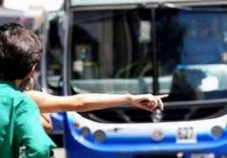 Brutal agresión a un chofer por $20 en Villa Mitre