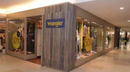 Wrangler y Lee cierran sus locales y despiden a todo su personal