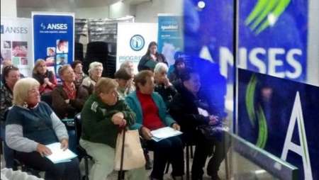 Cuándo y de cuánto serán los próximos aumentos que recibirán los jubilados