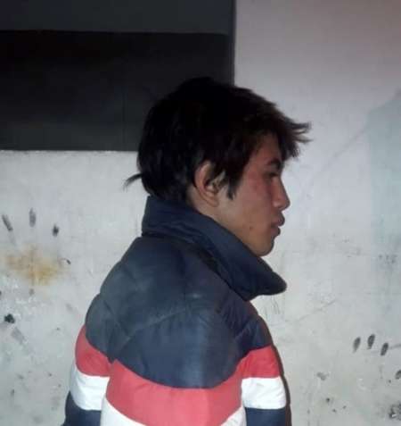 VIDEO: Sin escrúpulos, agredió a una nena de 4 años para robarle una tablet