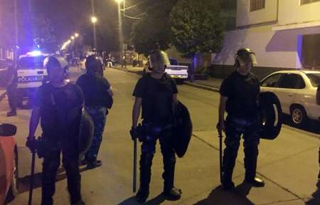 Asesinan a un hombre de varios disparos en el pecho
