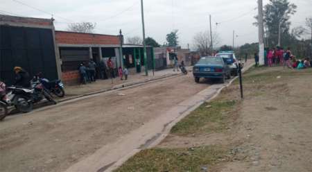 Terror: un chiquito de 4 años que había desaparecido de su casa fue hallado muerto colgado de un puente