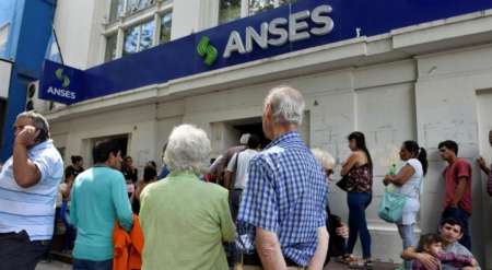 Jubilados: el aumento de diciembre será del 8,71% y quedará por debajo de la inflación