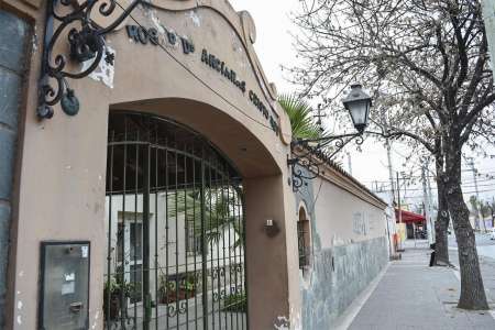 Es desesperante la situación en el Hogar de Ancianas Cristo Rey