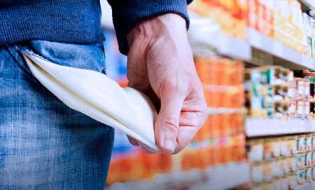 Cuál debe ser el aumento al Salario Mínimo Vital y Móvil que sigue en caída