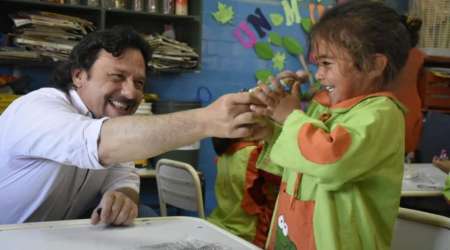 En su recorrida por el interior, Gustavo Sáenz aumenta su diferencia en las encuestas