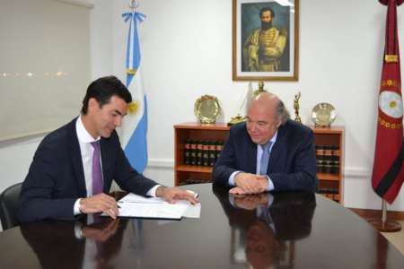 El Ejecutivo impulsa la creación de tres fiscalías y la modificación orgánica del CIF