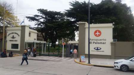 ¿Cómo es El Palomar, el primer aeropuerto low cost de Latinoamérica?