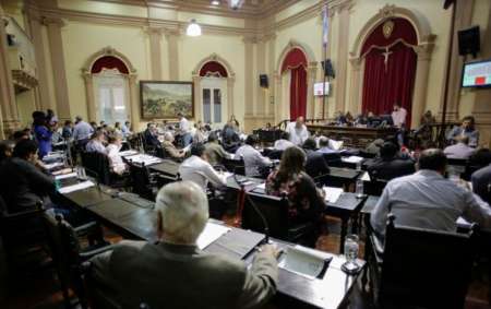 Y no es la más habitada: Salta está en el podio de provincias con más legisladores