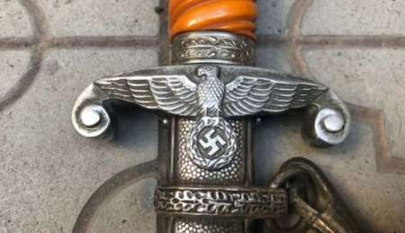 Secuestran en Salta una importante colección de objetos nazis