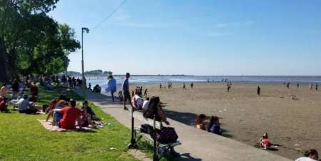 Llevó a pasear a vecinita de 5 años al río y la violó