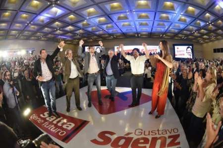 Sáenz cerró la campaña electoral: “Me comprometo a construir una Salta distinta”