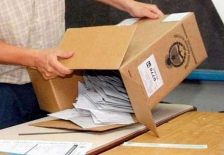 Inicia el escrutinio definitivo de los votos