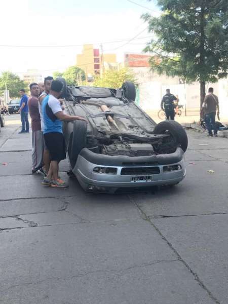 Múltiple choque en el macrocentro dejó dos personas lesionadas