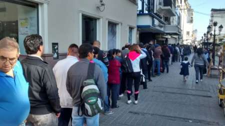 Bancarios ratificaron el paro de lunes y martes por lo que mañana es el último día de bancos