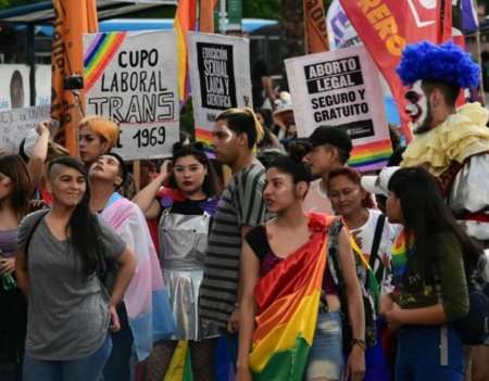 Reclaman que en Salta "hay un hospital para mascotas pero no para la comunidad LGBTIQ"