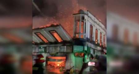 Edificio se desploma en Antofagasta tras incendio que se extendió por más de una hora