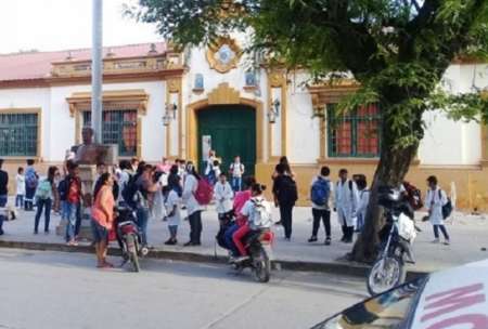 Insólito episodio en una escuela salteña: no abrió porque los directivos "se durmieron"
