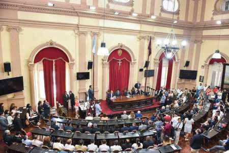 Video: Juraron 30 nuevos diputados de Salta en la Legislatura