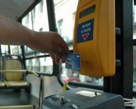 Buscan congelar el precio del boleto de colectivo para el 2020