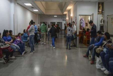 Mandó a su hijito a un centro terapéutico y se lo devolvieron con la cadera rota