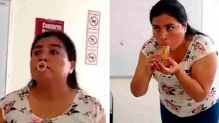 Maestra enseña a sus alumnos a colocar un condón con la boca
