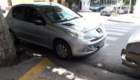 Con una app, vecinos pueden denunciar faltas de tránsito