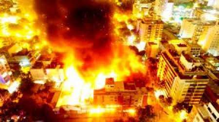 VIDEO. Impactante incendio en el centro de Mar del Plata