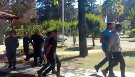 VIDEO Desde Salta y Jujuy trasladan a Buenos Aires a la banda que asesinó al turista inglés