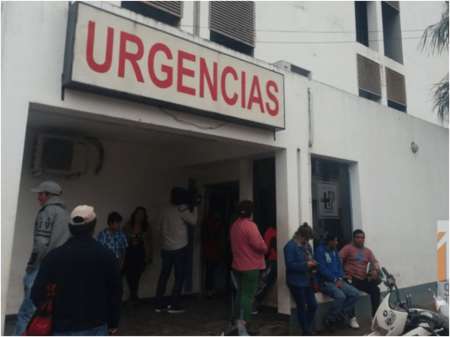 Se enojó con su hijito porque gastó $20 en golosinas y le abrió el brazo de un cuchillazo