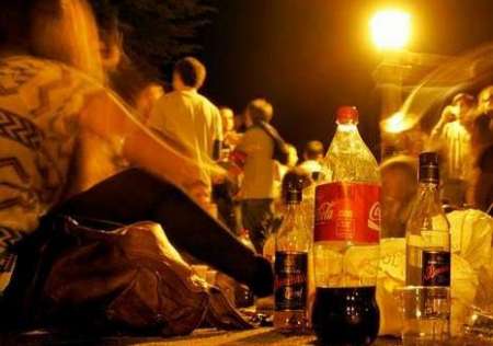 Menores, "escabio" y descontrol: allanaron una casa que funcionaba como "boliche"