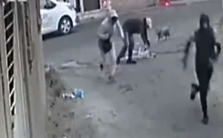 Chorro quiso robarle a una campeona de kick boxing: le dio para que tenga y guarde