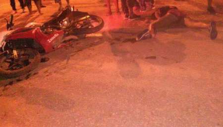 Motochorros robaron en una feria, huyeron y causaron un siniestro vial con varios heridos