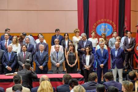 Congelan sueldos de funcionarios salteño durante seis meses