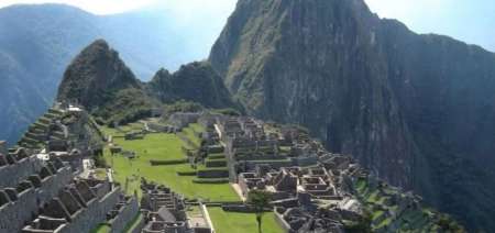 Detienen a turistas argentinos que provocaron destrozos y defecaron en Machu Picchu