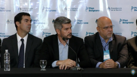 El Gobierno apoyó el cobro de la atención médica a extranjeros y pidió que el tema se debata en el Congreso