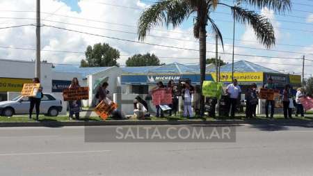 Grupos pro vida y personas a favor del aborto se manifestaron en el Centro de Convenciones