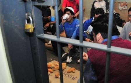 El Gobierno beneficiará a los presos ortogándoles Tarjetas Alimentarias