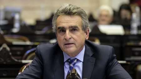 Llega a Salta el ministro de Defensa, Agustín Rossi, para supervisar obras