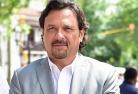 El gobernador Sáenz recibió a integrantes de la Asociación Civil “Pata Pila”