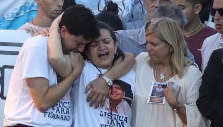 VIDEO. Desgarrador discurso de la madre de Fernando: "Quiero que paguen por lo que hicieron y que su muerte no quede impune"